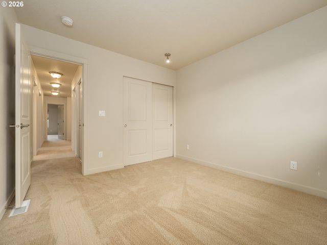 13605 Sw KING LEAR Way, King City, OR 97224