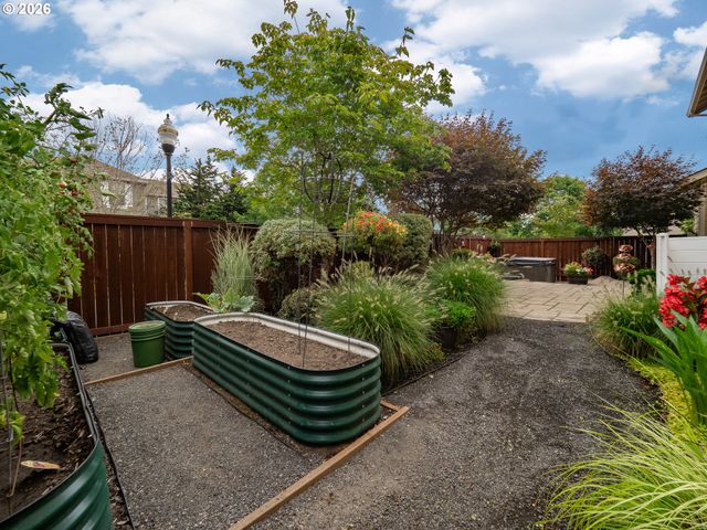 13605 Sw KING LEAR Way, King City, OR 97224