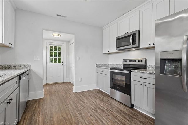 515 Powhatan PW, Hampton, VA 23661