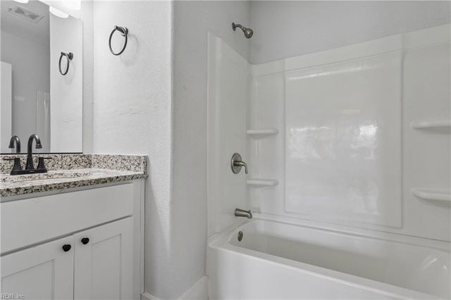 515 Powhatan PW, Hampton, VA 23661