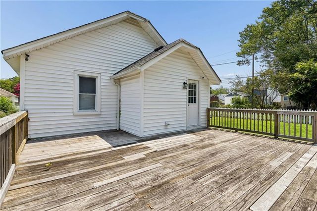 515 Powhatan PW, Hampton, VA 23661