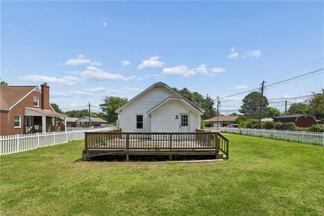 515 Powhatan PW, Hampton, VA 23661