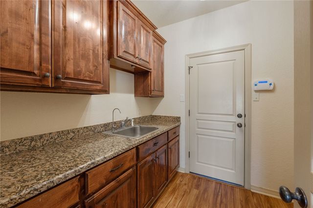 2708 Hickory Court, Bryan, TX 77808