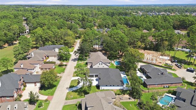 339 W Shore Lane, Montgomery, TX 77356