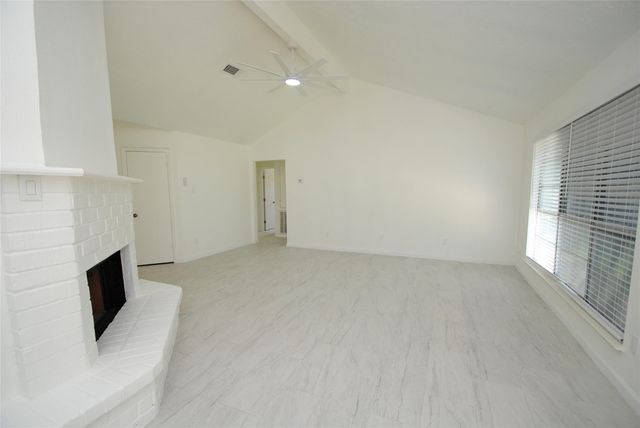 7010 Tara Drive, Richmond, TX 77469