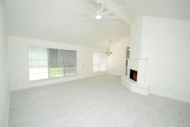 7010 Tara Drive, Richmond, TX 77469