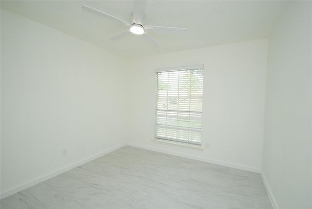 7010 Tara Drive, Richmond, TX 77469