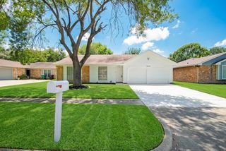 7010 Tara Drive, Richmond, TX 77469