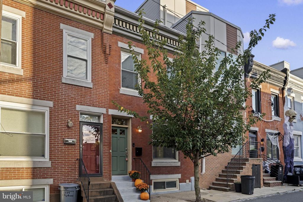 1337 N MYRTLEWOOD ST, PHILADELPHIA, PA 19121 — photo 2