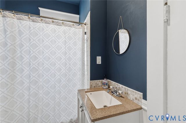 4905 Patterson Ave, Richmond, VA 23226