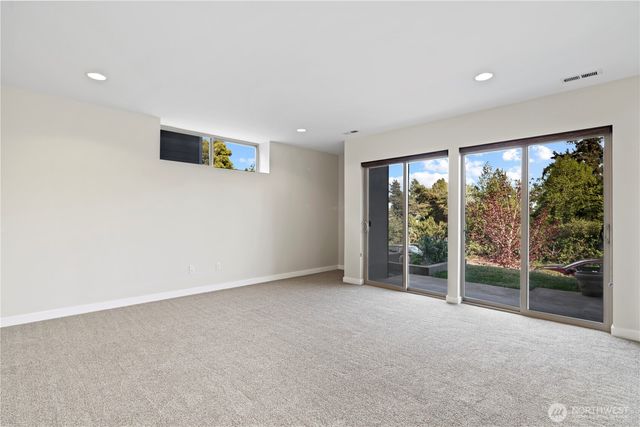 4137 Fauntleroy Way SW, Seattle, WA 98126