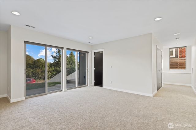 4137 Fauntleroy Way SW, Seattle, WA 98126