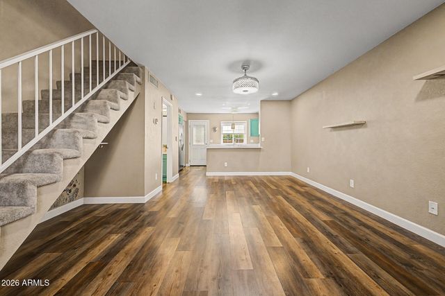4901 E KELTON Lane 1030, Scottsdale, AZ 85254