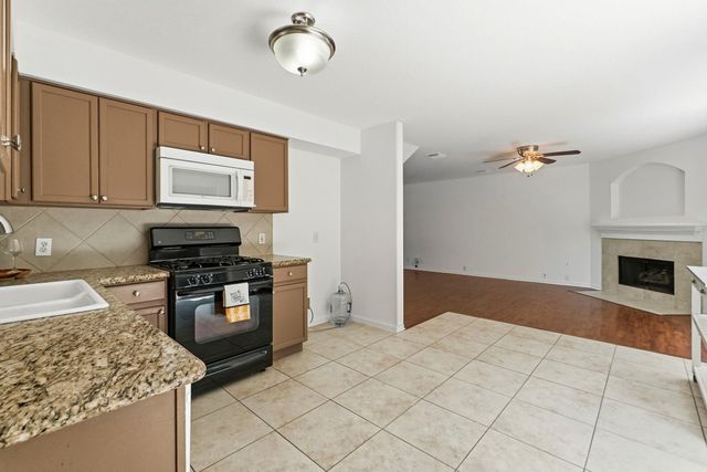 11907 Ezekiel Drive, Tomball, TX 77375