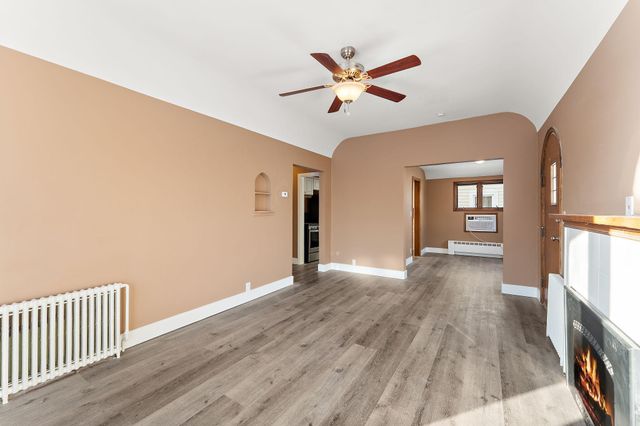 548 5th Avenue S, South Saint Paul, MN 55075