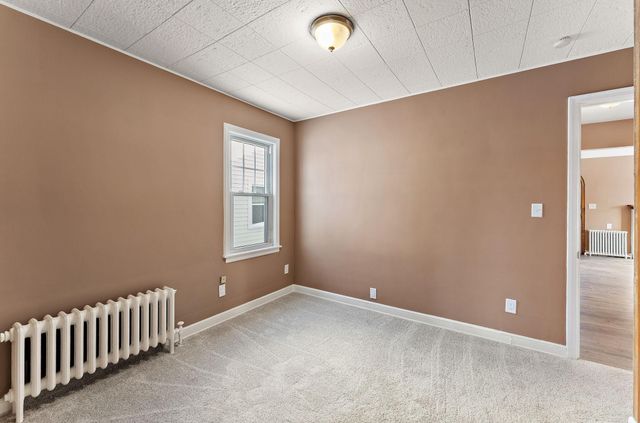 548 5th Avenue S, South Saint Paul, MN 55075