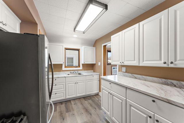 548 5th Avenue S, South Saint Paul, MN 55075