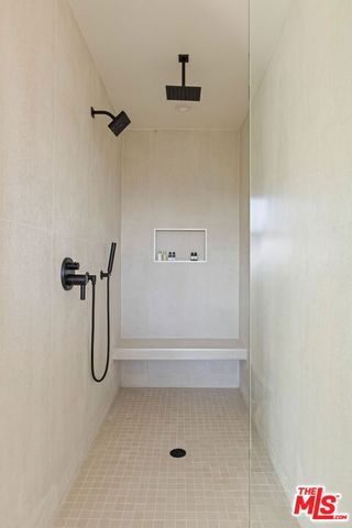 8430 Franklin Avenue, Los Angeles, CA 90069