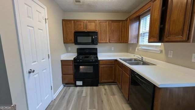 6627 Coventry Point, Austell, GA 30168