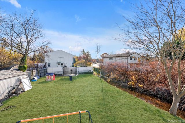 3740 waverly Avenue, Seaford, NY 11783