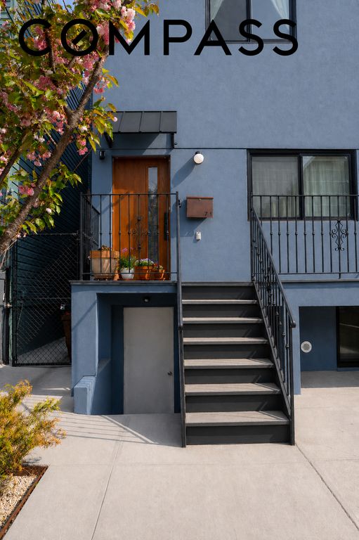 74 Cedar Street, New York City, NY 11221