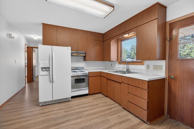 125-127 Wallace Place, Waterloo, IA 50702