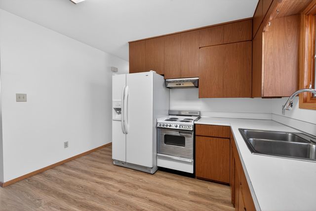 125-127 Wallace Place, Waterloo, IA 50702