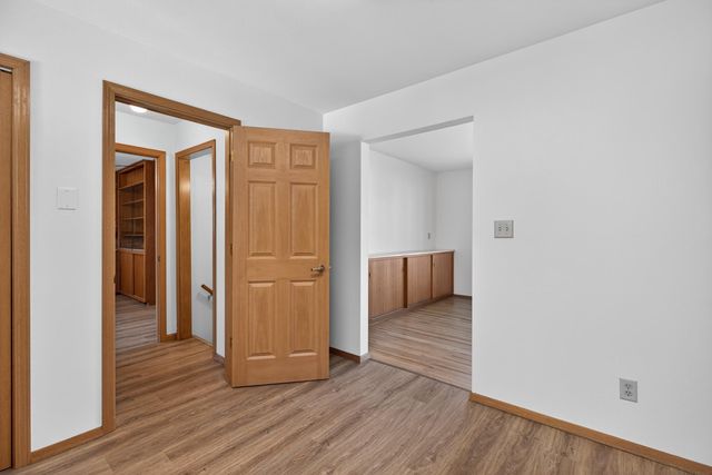 125-127 Wallace Place, Waterloo, IA 50702