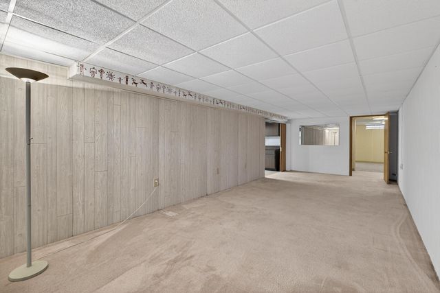 125-127 Wallace Place, Waterloo, IA 50702