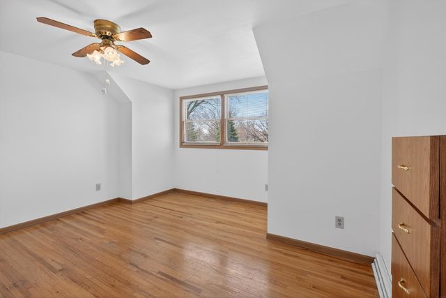 125-127 Wallace Place, Waterloo, IA 50702