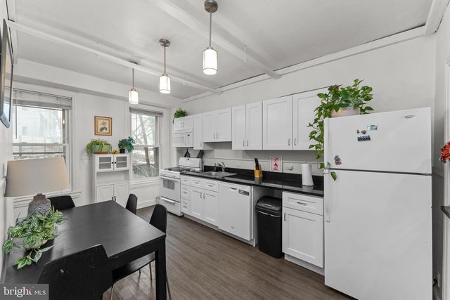 431 SHURS LN, Philadelphia, PA 19128