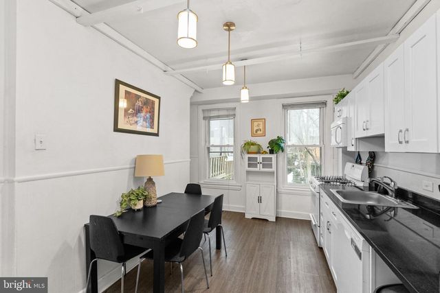 431 SHURS LN, Philadelphia, PA 19128