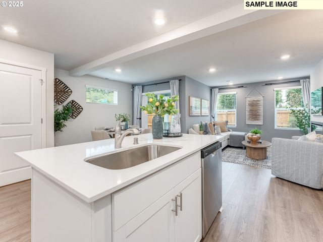 19305 Se 12th Way, Camas, WA 98607