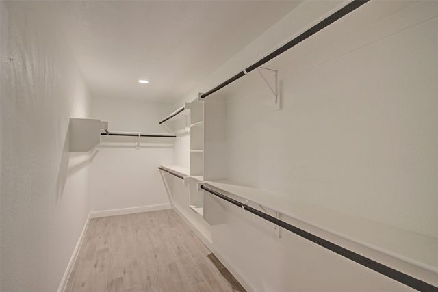 859 Waterford Way, Joshua, TX 76058