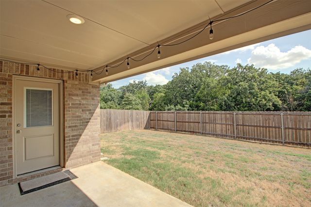 859 Waterford Way, Joshua, TX 76058