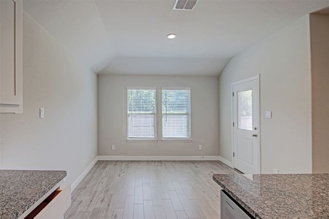 859 Waterford Way, Joshua, TX 76058