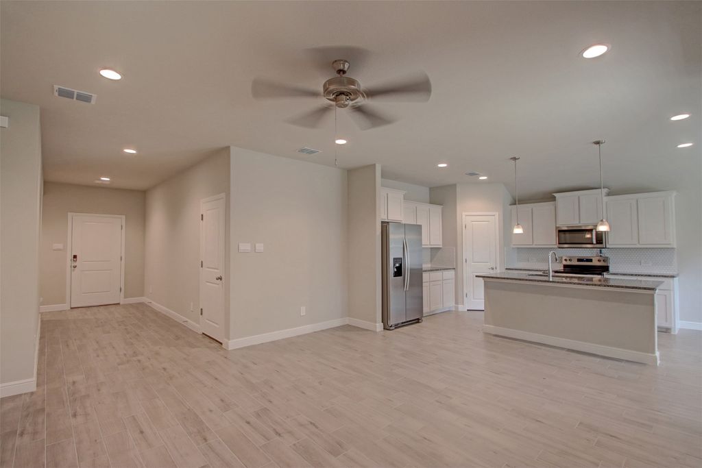 859 Waterford Way, Joshua, TX 76058 — photo 3