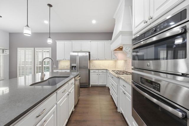 2624 Virginia Parkway, Flower Mound, TX 75022