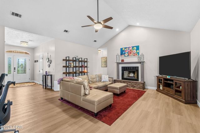 7637 Kingswood Road, Panama City, FL 32409