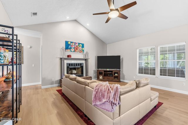 7637 Kingswood Road, Panama City, FL 32409