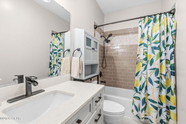 7637 Kingswood Road, Panama City, FL 32409