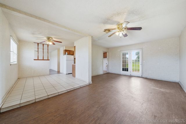 422 E 25th Street, Okmulgee, OK 74447