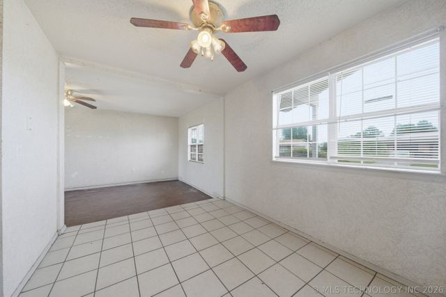 422 E 25th Street, Okmulgee, OK 74447