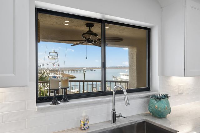 1398 Basin Dr Unit 111, Murrells Inlet, SC 29576