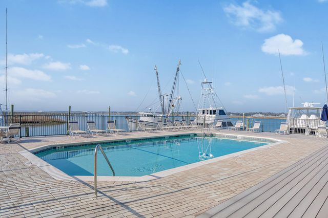 1398 Basin Dr Unit 111, Murrells Inlet, SC 29576