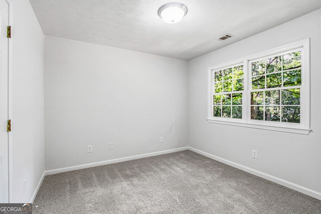 1039 Plantation Boulevard SE, Conyers, GA 30094
