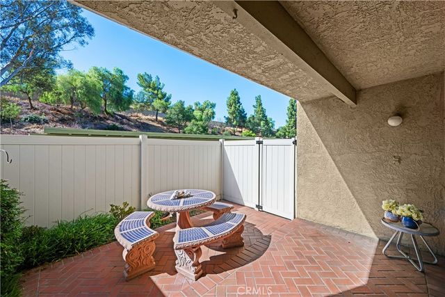 23 Country Mile Road, Pomona, CA 91766