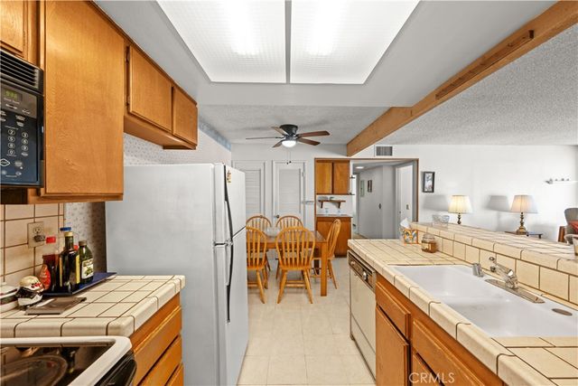 23 Country Mile Road, Pomona, CA 91766