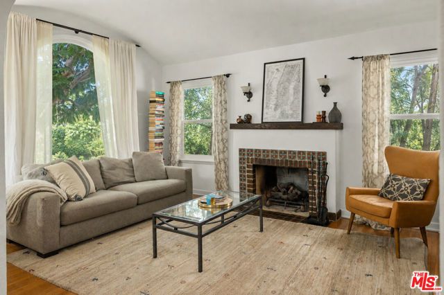 3778 May Street, Los Angeles, CA 90066