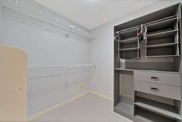 2812 Whisperwood Trail, Dalworthington Gardens, TX 76016